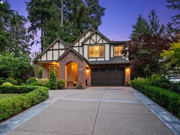 1122 Bayberry Rd, Lake Oswego, OR 97034