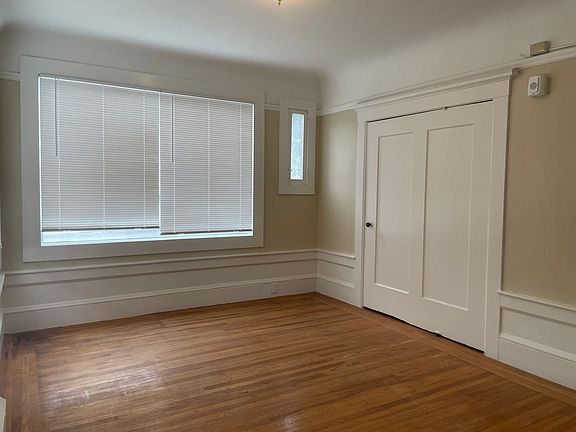 3rd image of 2191 Pine St #1