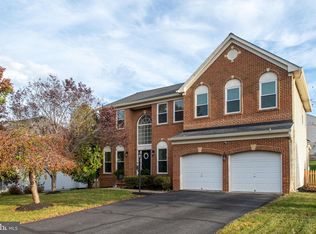 4 Morrison Ct, Fredericksburg, VA 22405