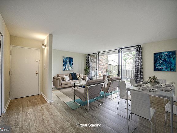 5th image of 716 Quince Orchard Blvd APT T2