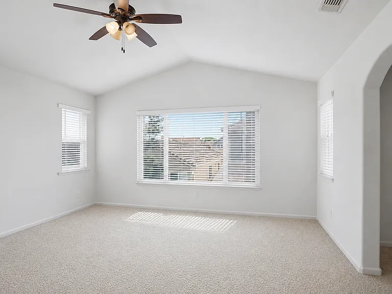 3648 Fallview Ave — Photo 16
