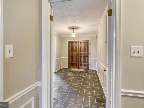 4th image of 9016 Copenhaver Dr