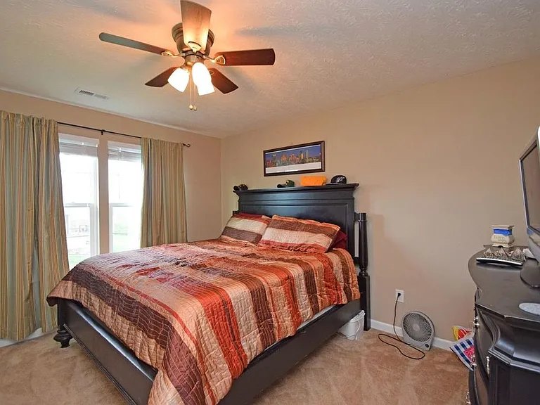 5015 Lakota Woods Dr — Photo 21