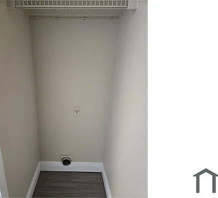 8736 Mallard Reserve Dr — Photo 20