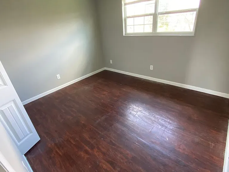 2219 Jonathan Dr NW #C — Photo 7
