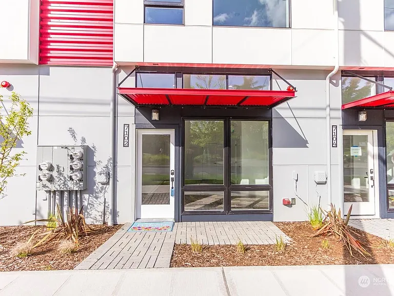7100 Beacon Ave S #S7100 — Photo 15