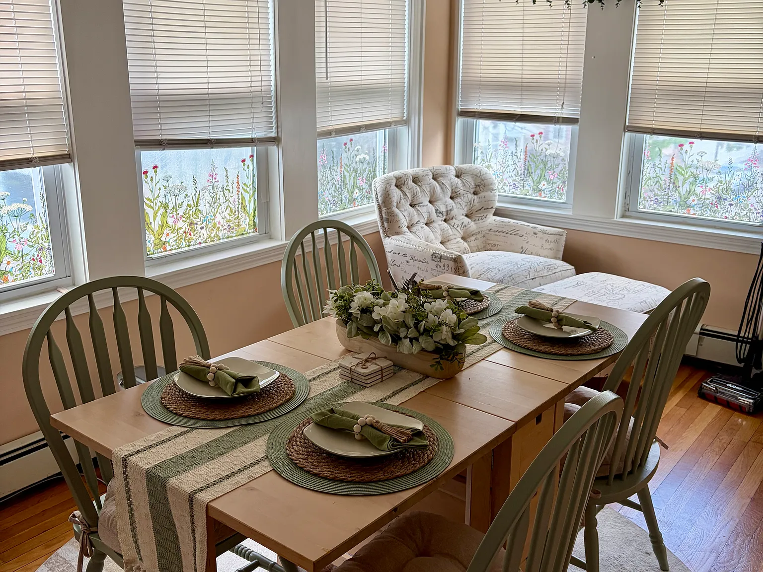 3 bed, 1700 sqft, $3,200 — Photo 3