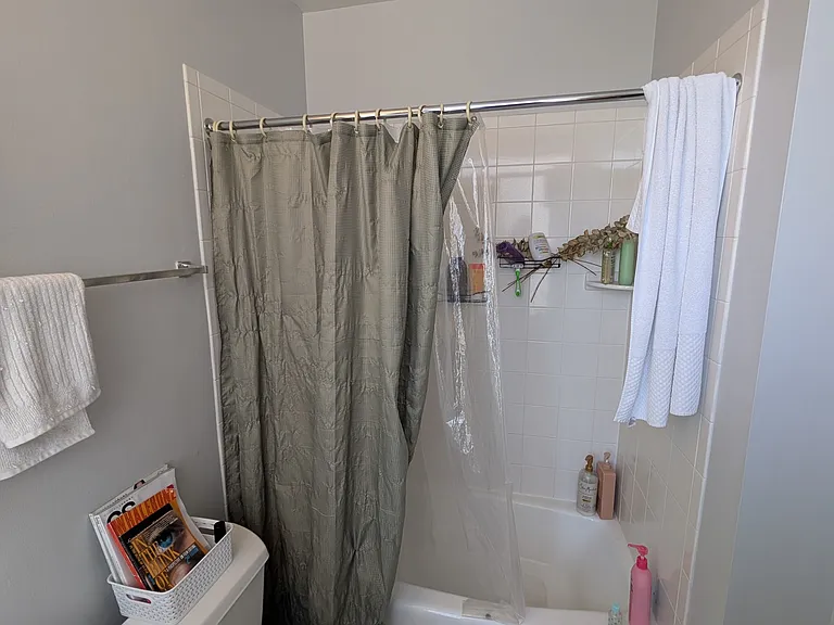 3330 N Lake Shore Dr — Photo 14