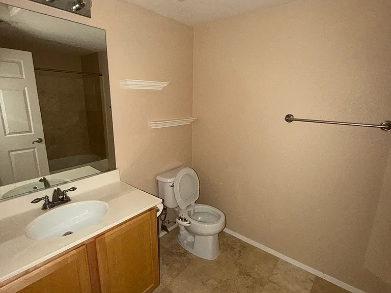 2152 Jade Creek St — Photo 9