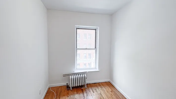 Rented by Brighton Management | media 22