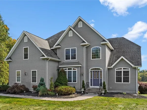 27 Hammer Lane, Walden, NY 12586