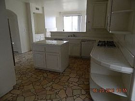 3rd image of 15689 Turnberry St