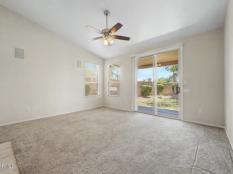 4545 E Rowel Rd — Photo 14