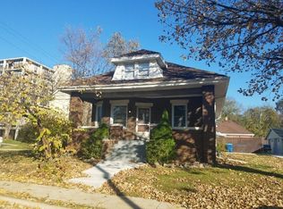 623 Calhoun St, Peru, IL 61354