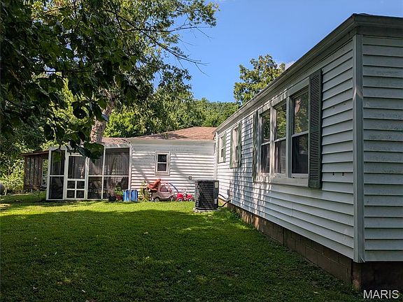 5th image of 7688 Hollow Dr