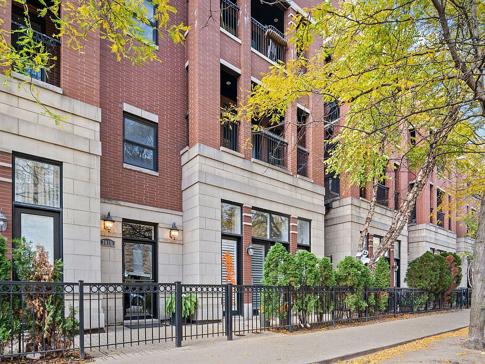 1st image of 3010 N Sheffield Ave APT 4N