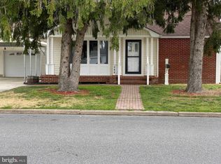 411 Oak Rd, Seaford, DE 19973