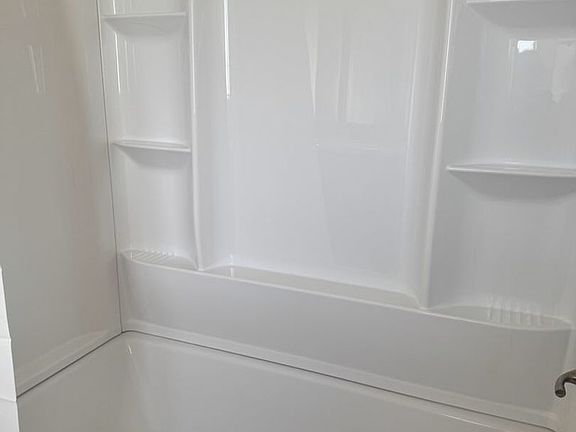 4th image of 19 Lunsford Dr #10