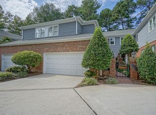 104 Greensview Dr, Cary, NC 27518