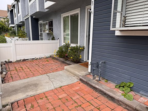 3rd image of 3 Briarwood Ln