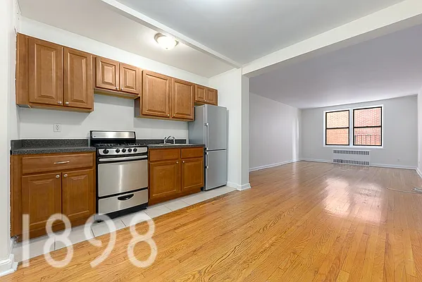 Rented by A&E Real Estate Management | media 2