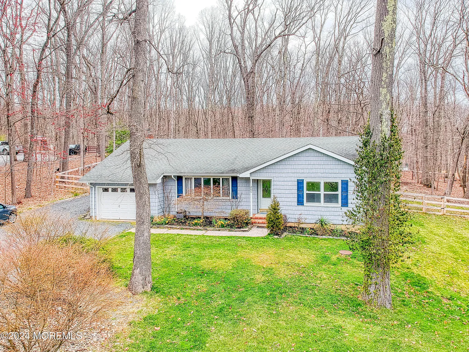 260 Sweetmans Lane photo 1