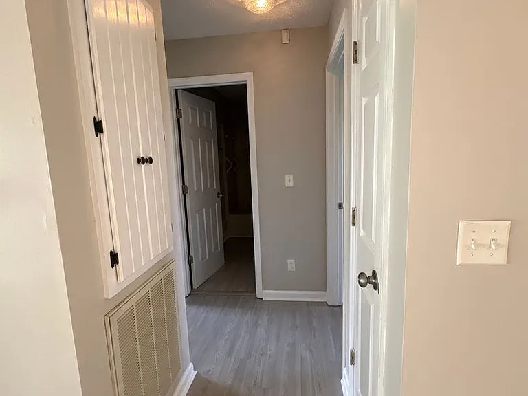 718 Doak Rd — Photo 18