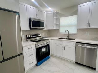2801 N 34th Ave #16A, Hollywood, FL 33021