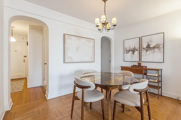 Dining area, photo 1