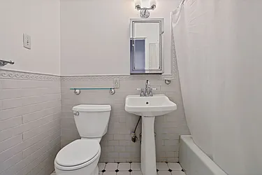 Sold by Avenue Sotheby's International Realty