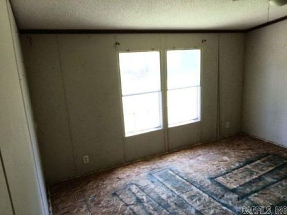 5th image of 15831 Skyline Dr