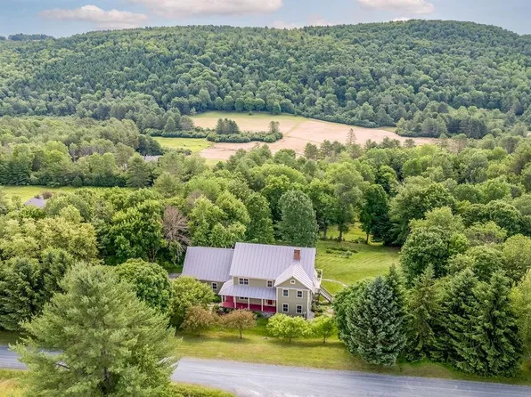 11 Old Farm Road, Norwich, VT 05055