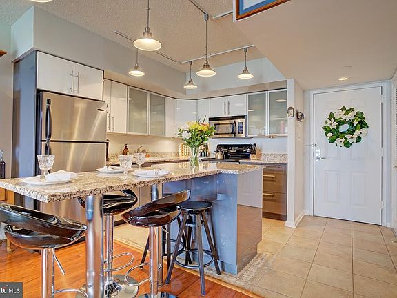Architect redesigned kitchen layout