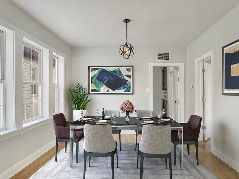 7302 S Kenwood Ave #2 — Photo 3