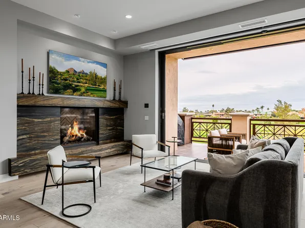 2 BILTMORE Estate #207, Phoenix, AZ 85016