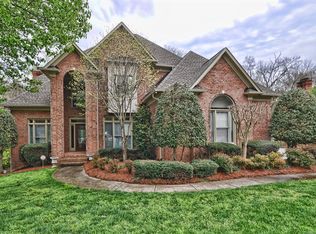 7832 Seton House Ln, Charlotte, NC 28277