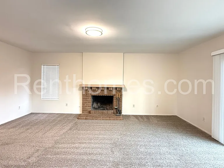 13322 Thunderhead St — Photo 7