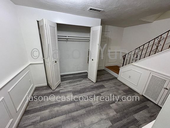 5th image of 82 Centre St Unit E