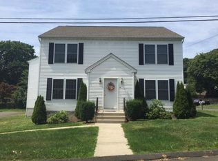 58 Bradley St #B, Branford, CT 06405