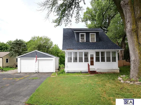 3206 N 78th St, Omaha, NE 68134