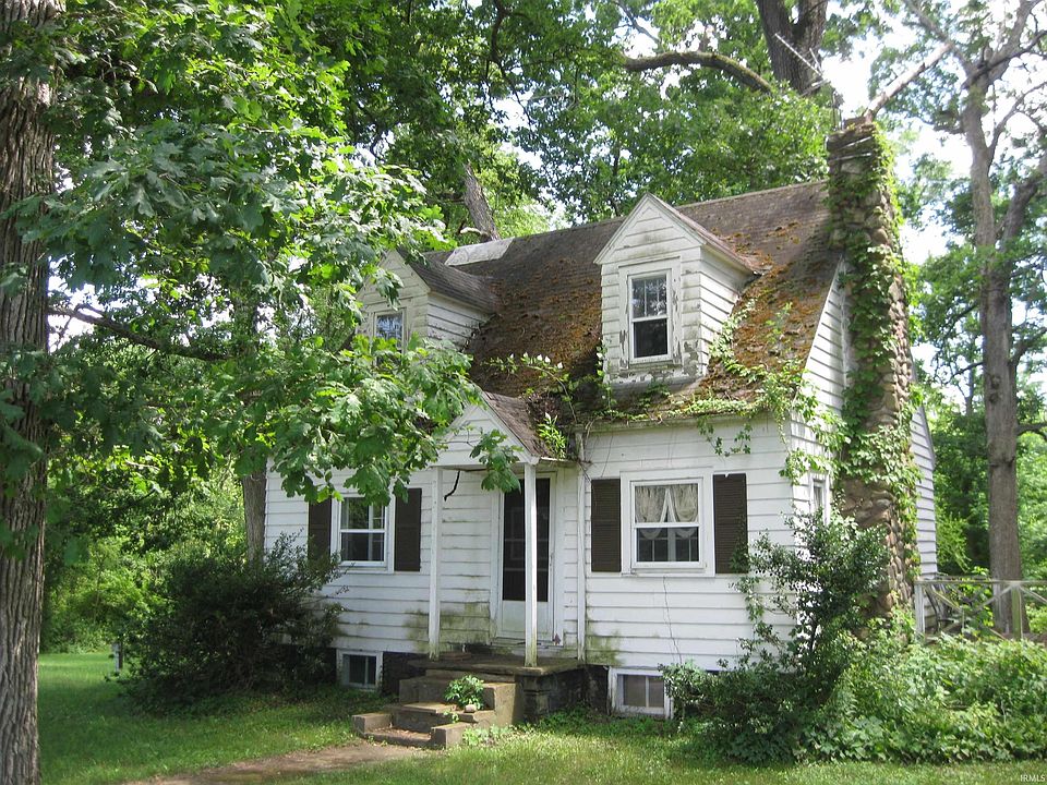 1st image of 290 Lakeview Dr