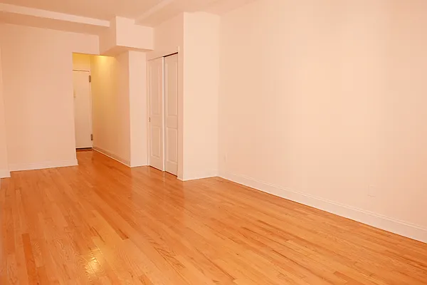 Rented by JK Dansar Corp | media 7