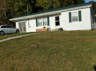 503 Barrett St, Richlands, VA 24641