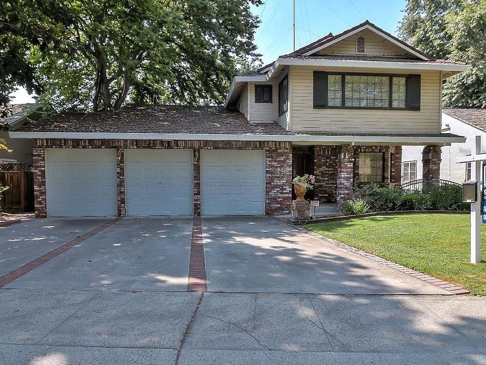 1st image of 1732 7th Ave