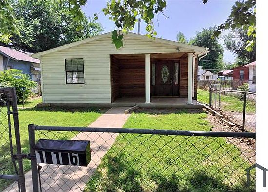 1st image of 116 SE 39th St