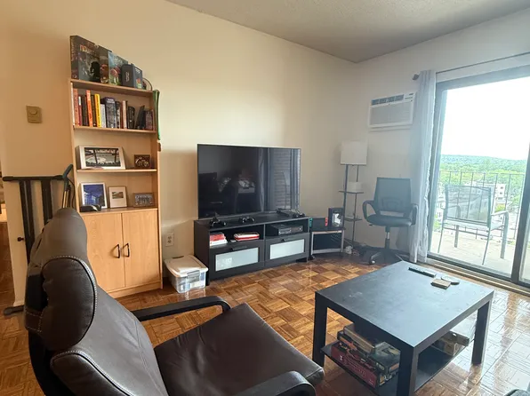 2353 Massachusetts Ave, Cambridge, MA