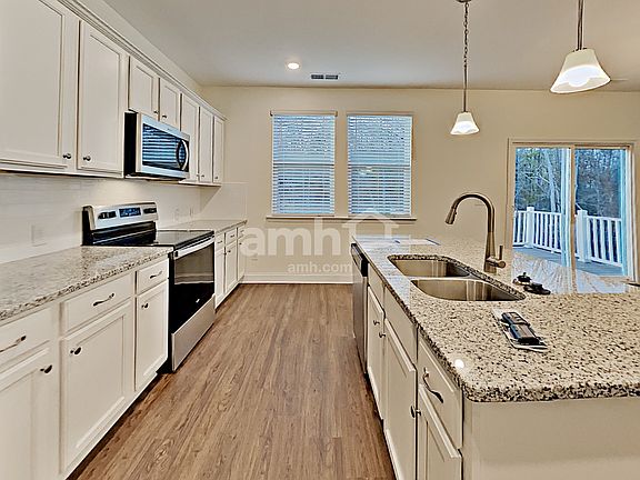 5th image of 17314 Alydar Commons Ln