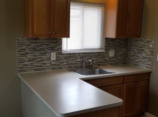 1170 E Harwood Ave, Madison Heights, MI
