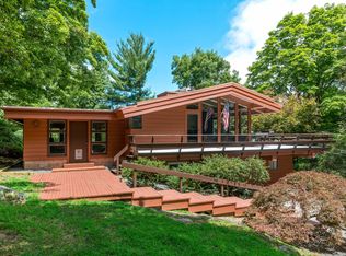 611 Long Hill Rd W, Briarcliff Manor, NY 10510