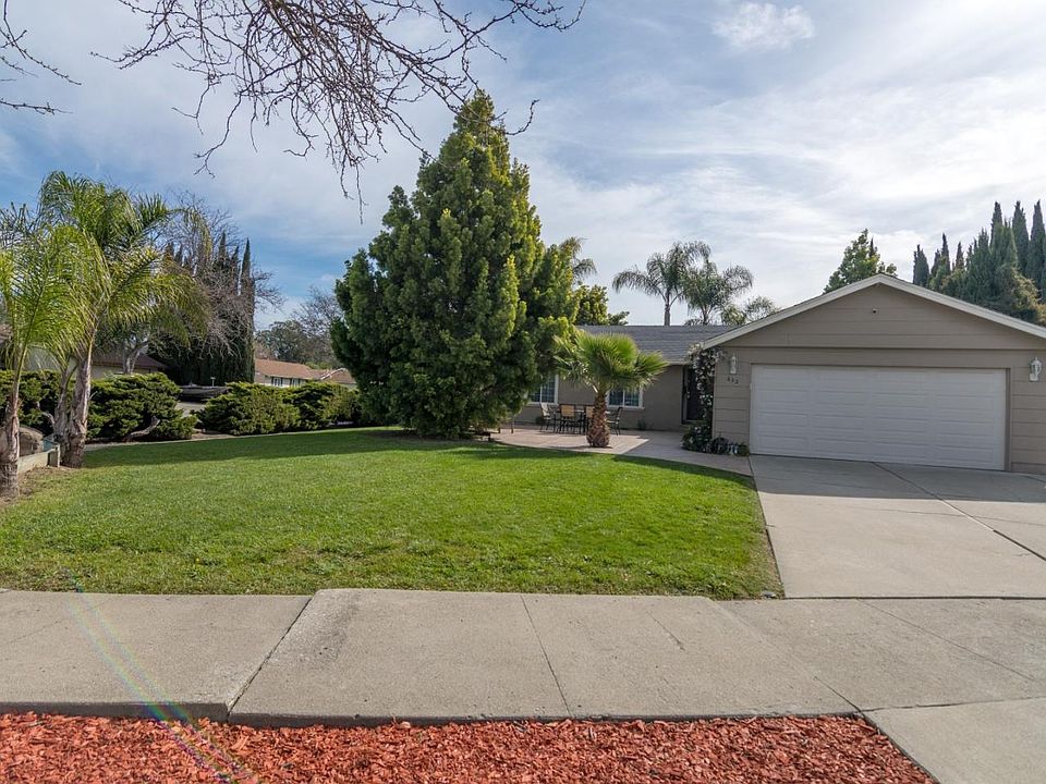 1st image of 632 Arrowhead Dr